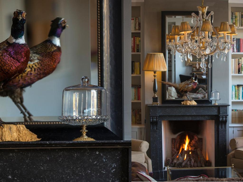 b-b-hotel-the-baron-crown-den-clear- north-holland dekoration