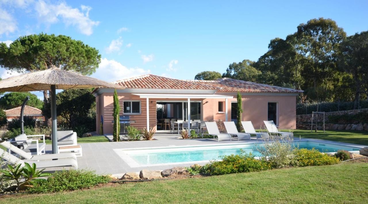 domaine villas mandarijn hotel calvi corsica zwembad