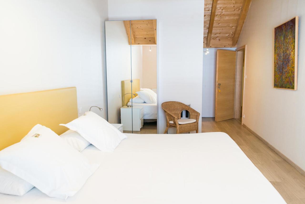 hotel-ame-de-la-terre-ruffey-lès-échirey-burgundy-1