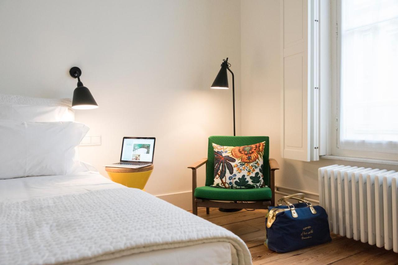 hotel des galeries brussels belgium seng med stol