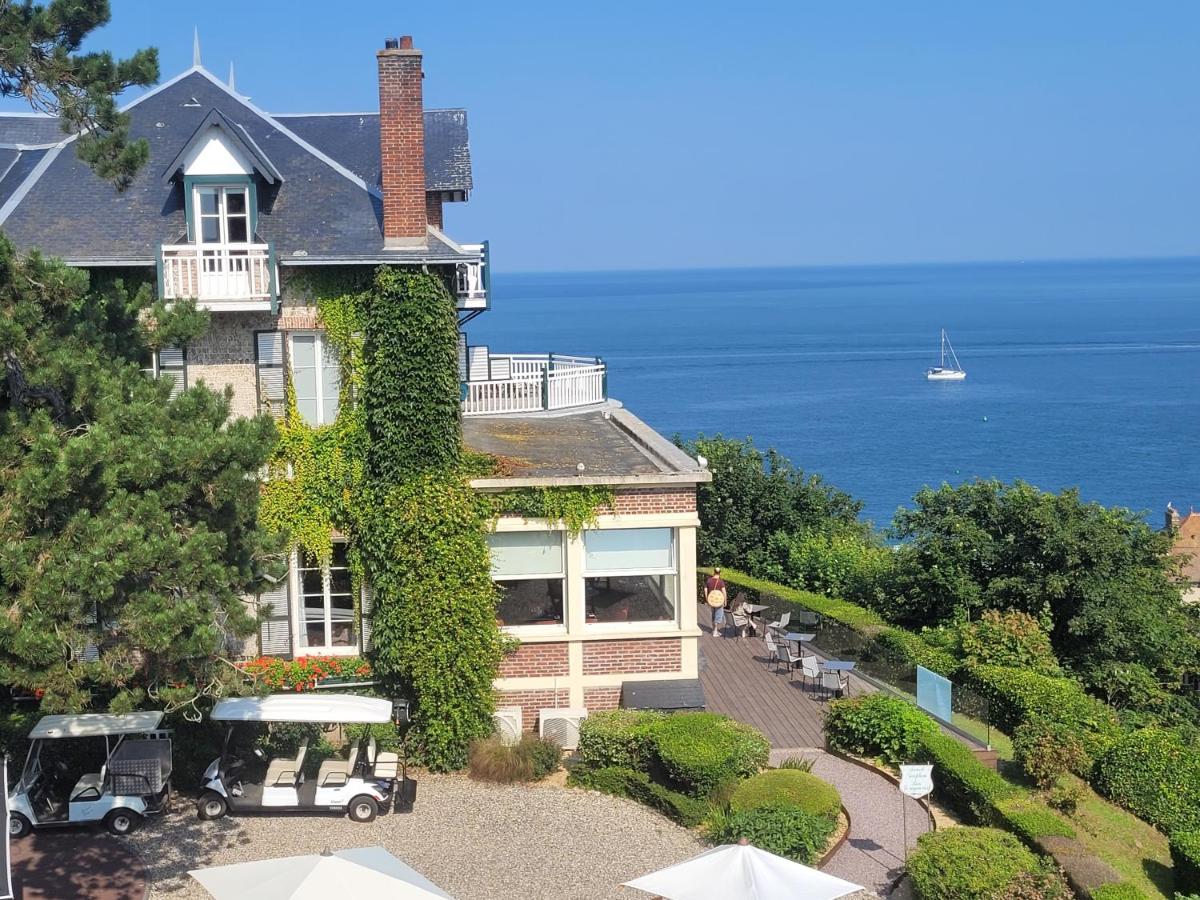 hotel kollegiehus etretat normandie bygning