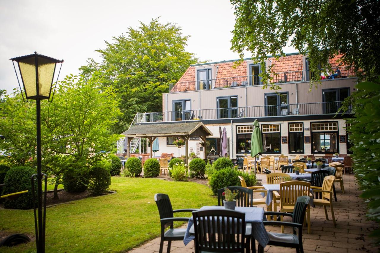 hotel jans rijs friese meren buiten dineren