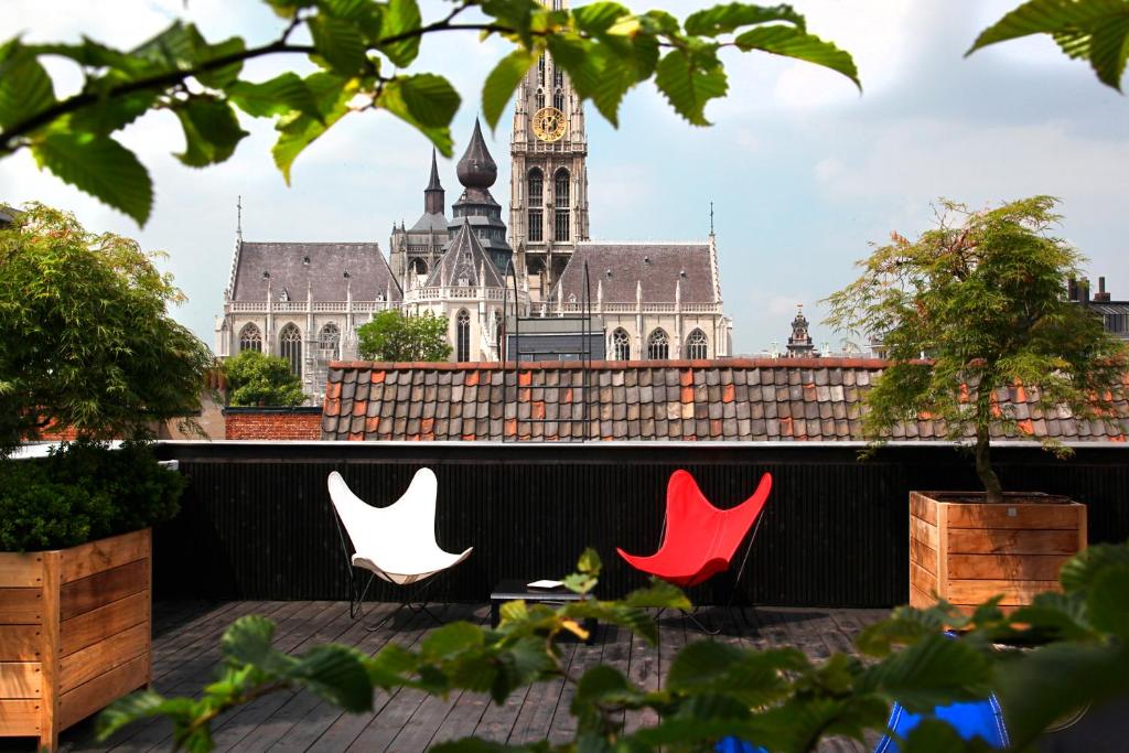 hotel julien antwerp tagterrasse
