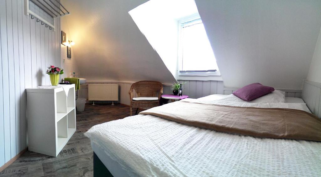 hotel klenkes på togstationen aachen bed 2