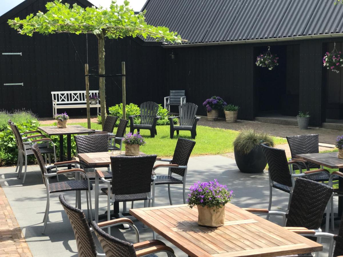 hotel lemmer friese meren buiten dineren