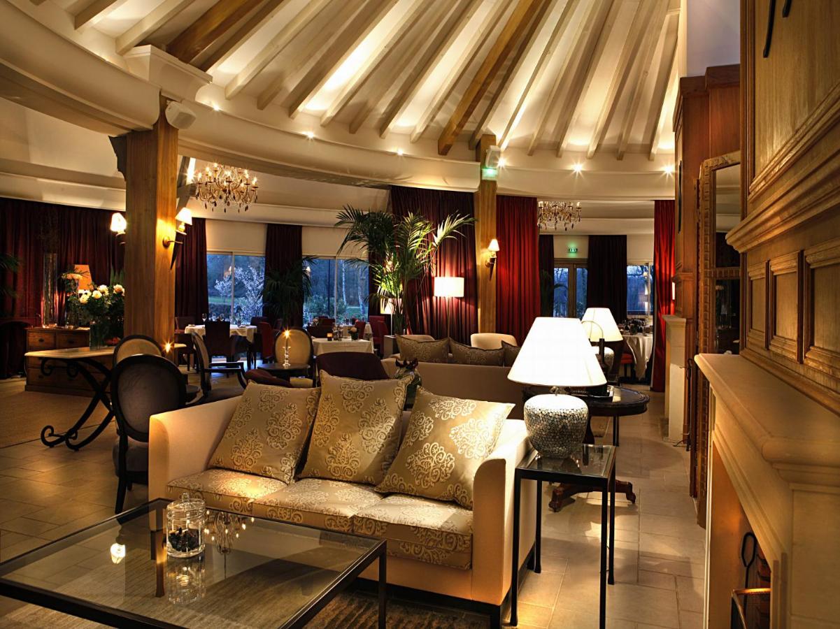 hotel les manoirs de torgéville deauville normandian bank