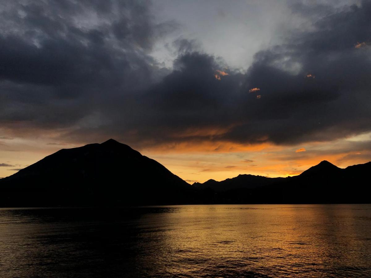 hotel olivedo varenna skyline van het comomeer