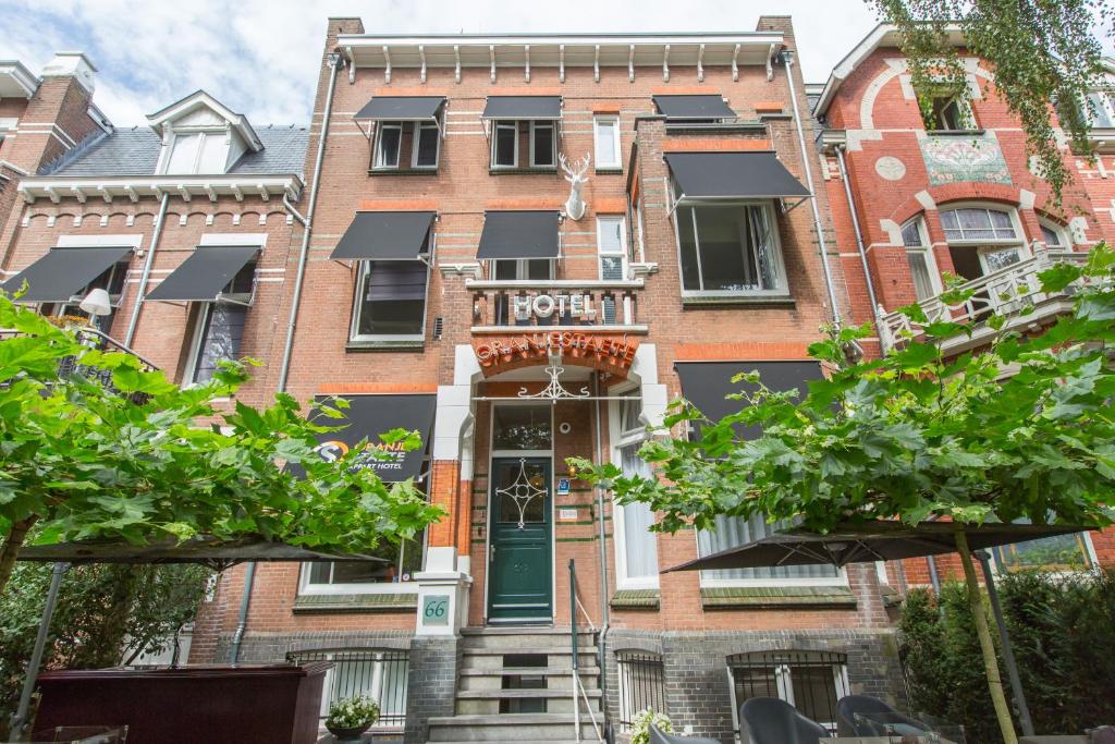 hotel oranjestaete nijmegen gelderland gebouw