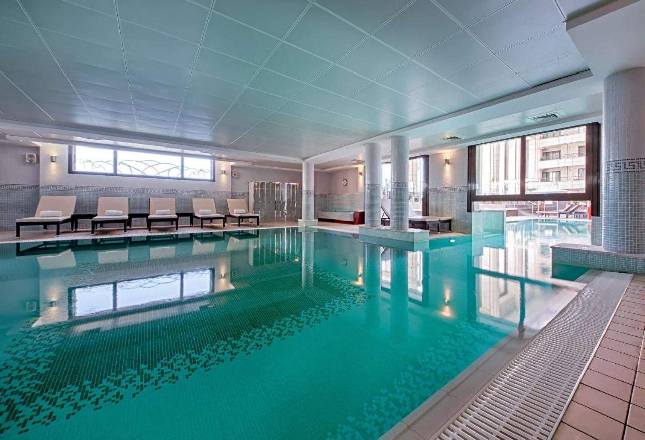 hyatt regency nice palais de la mediterranean smukke france- rige indenders pool