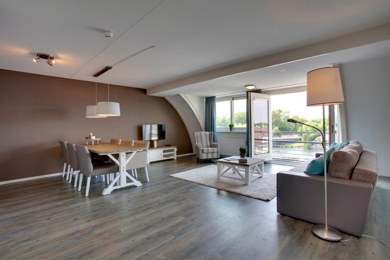 Kaag Resort Warmond Leiden Woonkamer