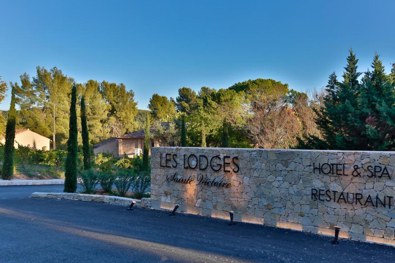 Les lodges sainte victoire hotel spa - aix en provence francrijk skiltning