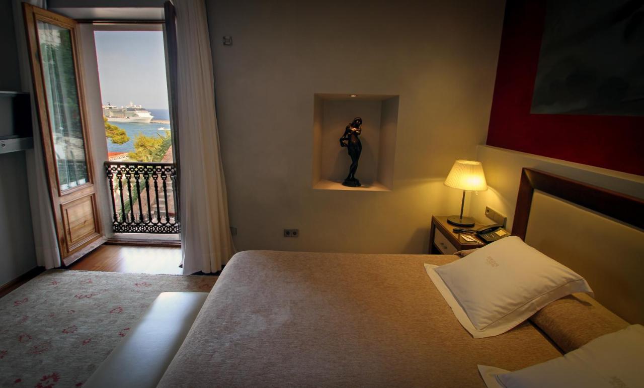mirador de dalt vila relays chateaux ibiza city ibiza bed