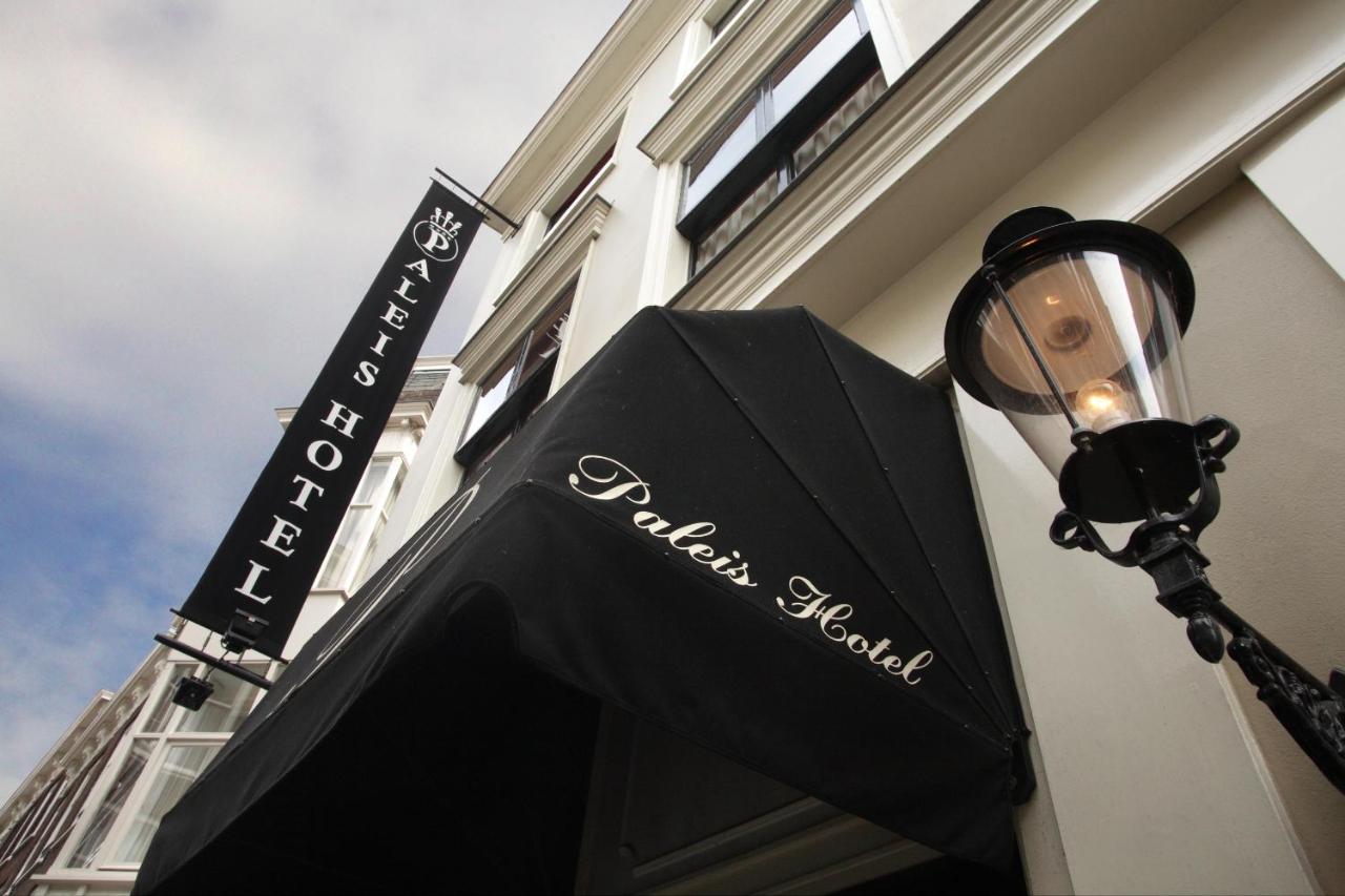 palads hotel den hæk outenders