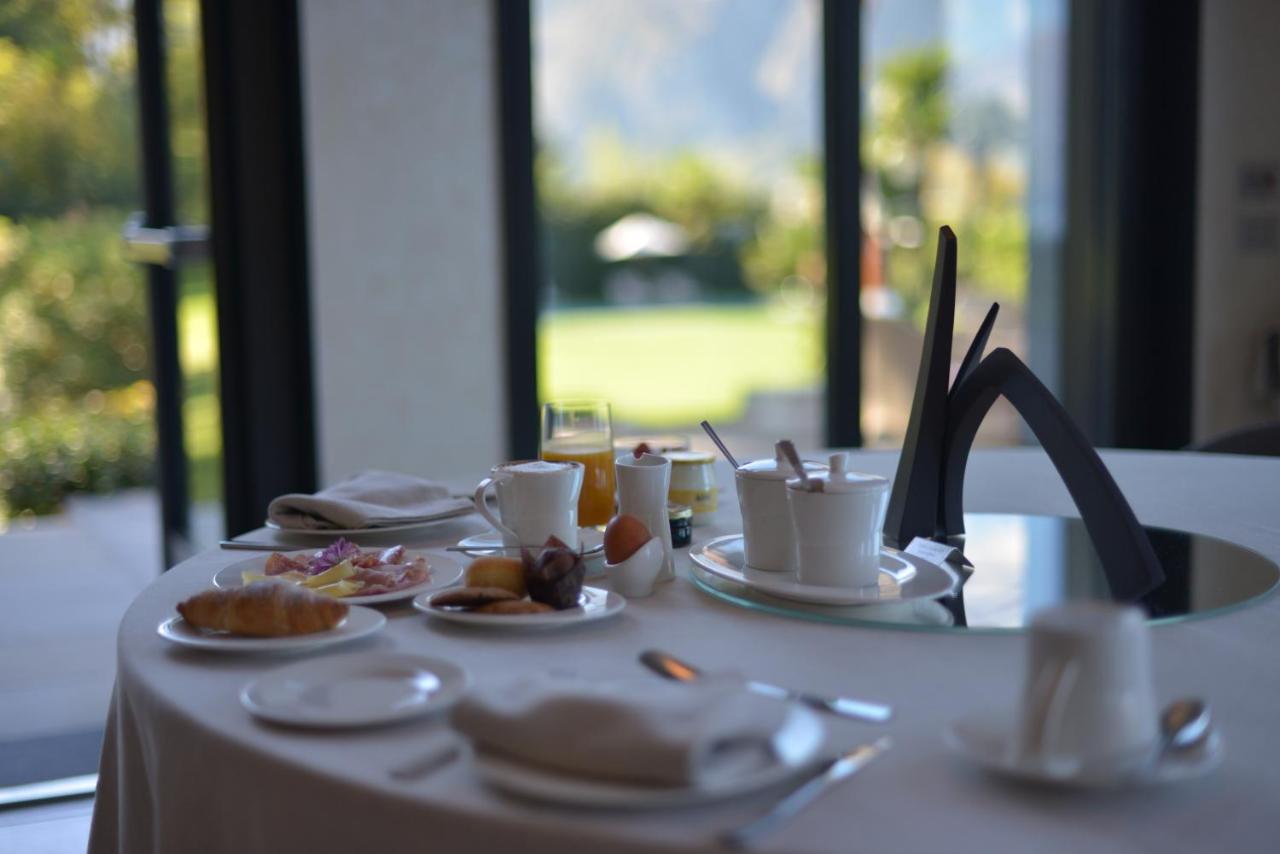 villa lario resort mandello mandello del lario buffet aan het comomeer