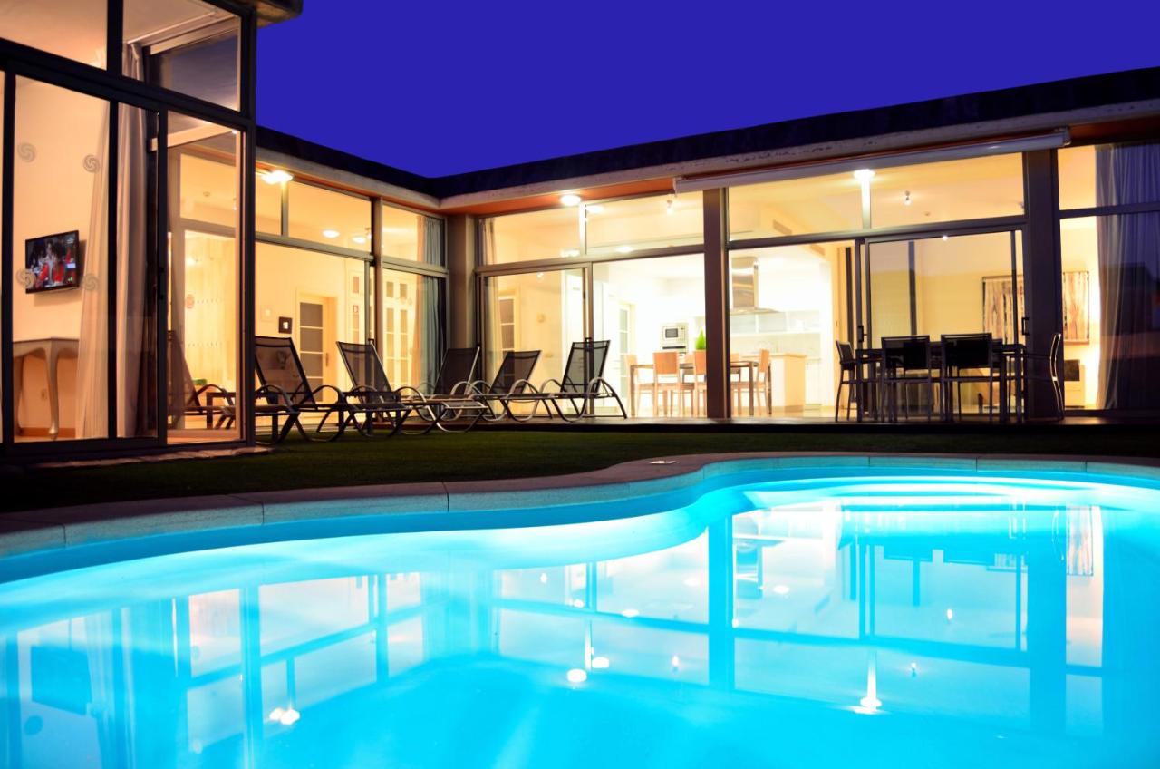 villa's opaal anfi tauro puerto rico de gran canaria zwembad
