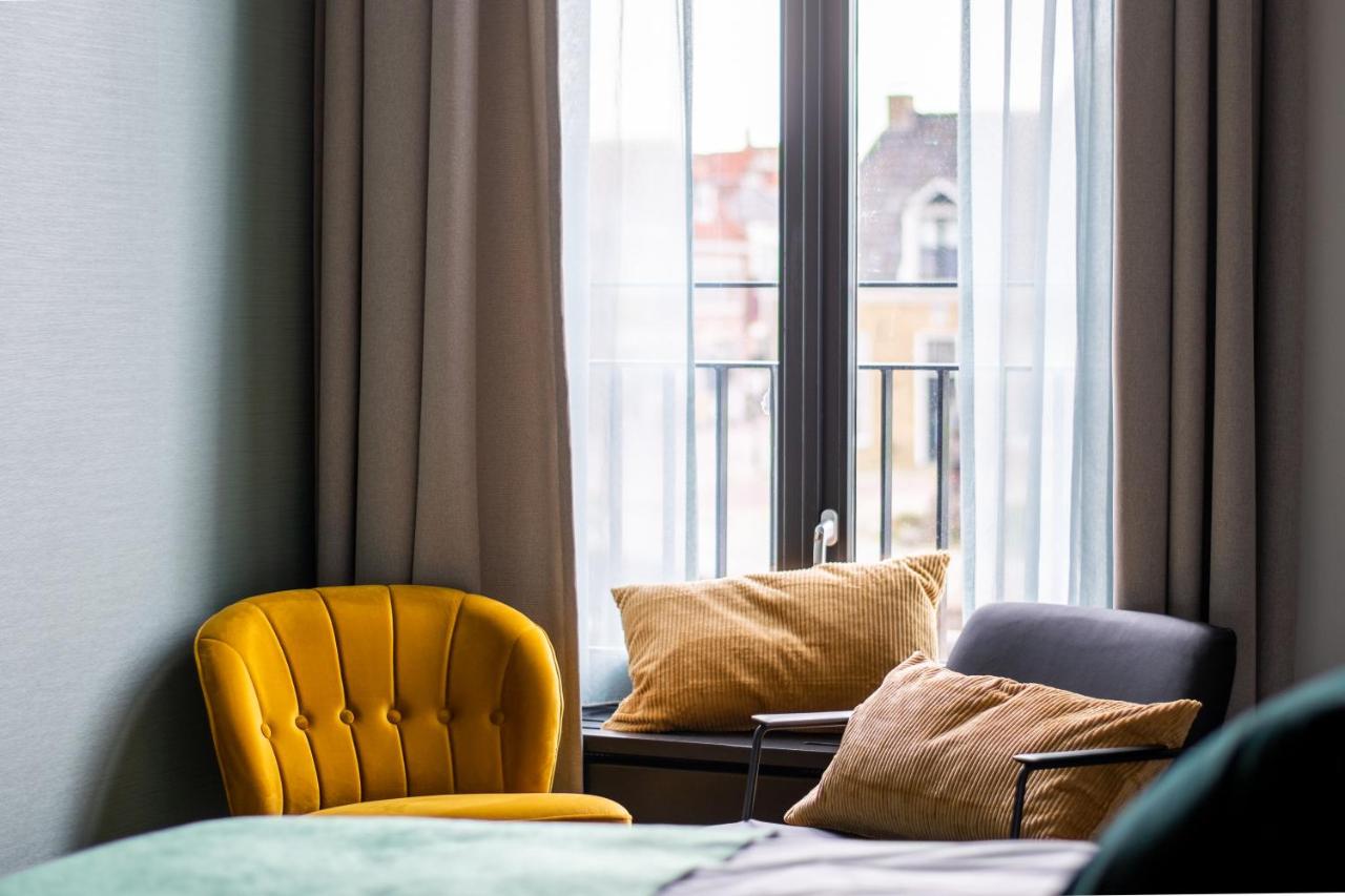 hotel van der mee dokkum friesland stoelen