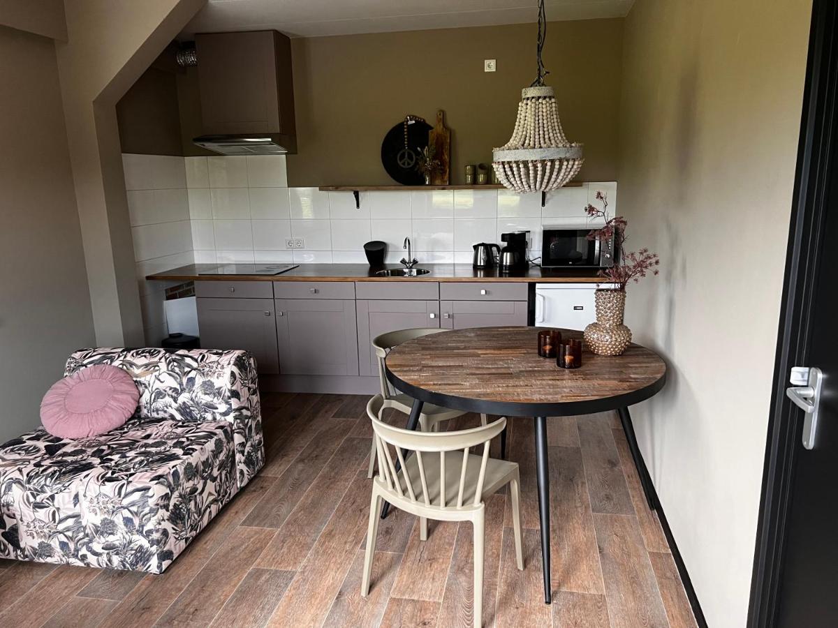 hotel parsingel oostermeer friese meren huiskamer