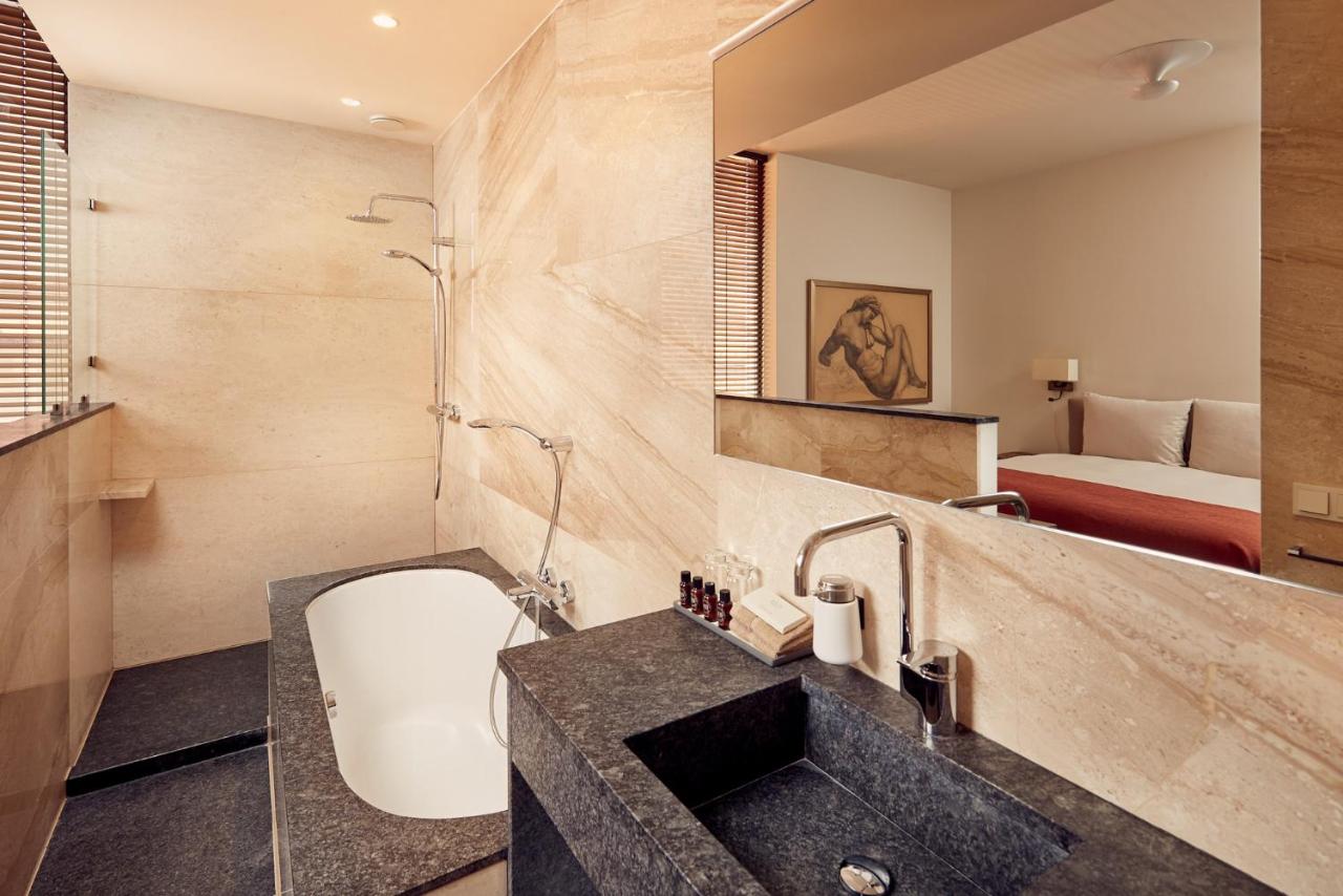 hotel miss blanche groningen tub