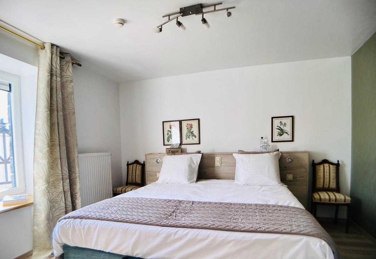 l aigrin durbuy ardennes font seng