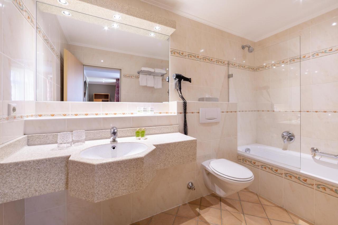 hotel perrin city luxemburg bath