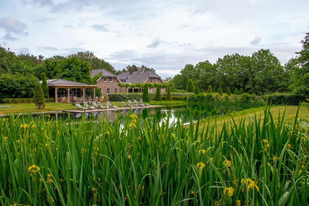 landhuis hotel de hilkensberg broekhuizen limburg hotel